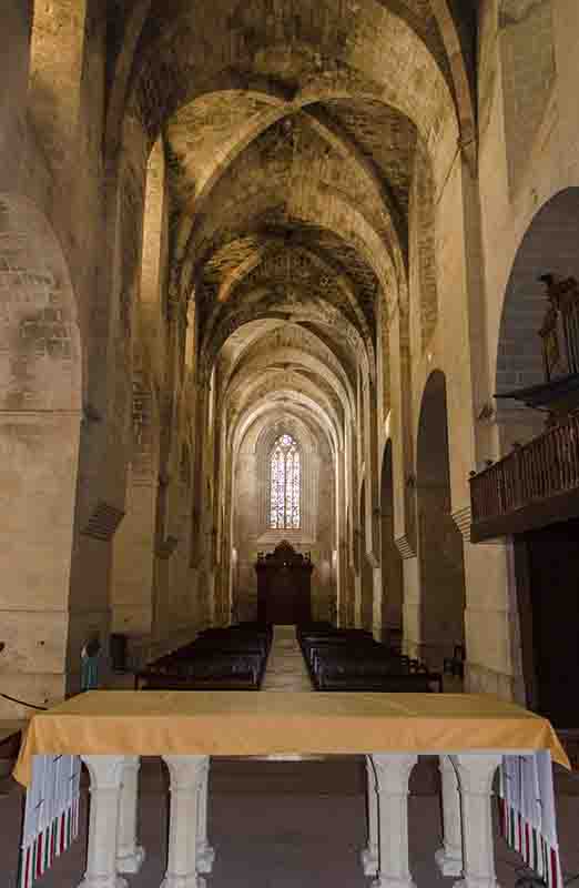 Tarragona - Reial Monestir de Santes Creus 12 - iglesia.jpg